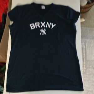New York Yankees Blue Short Sleeve Tee with Sporty Design